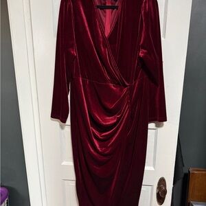 SHEIN Deep Red Velvet Long Sleeve Dress